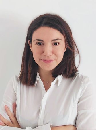 Chiara Chieregato: traductora e intérprete profesional Español, Catalán, Inglés y Italiano